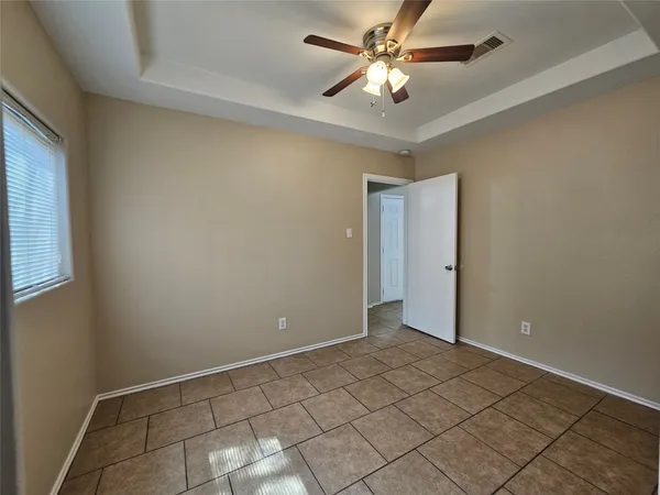 $1,600 | 500 Birch Cluster Court, Conroe, TX 77301