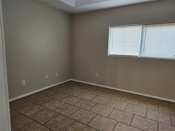$1,600 | 500 Birch Cluster Court, Conroe, TX 77301