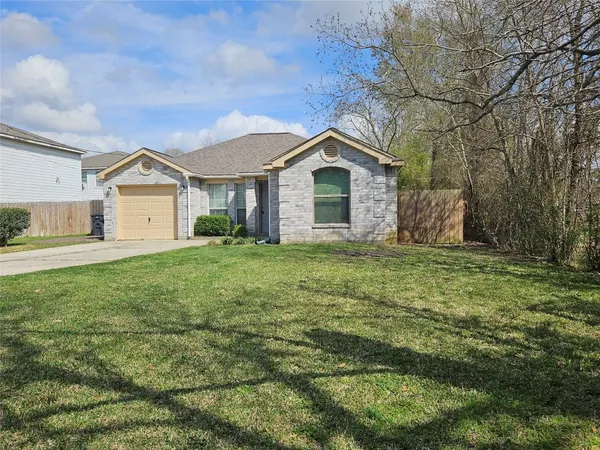 $1,600 | 500 Birch Cluster Court, Conroe, TX 77301