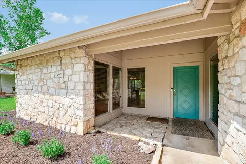 $647,250 | 4806 Canyonbend Circle, Austin, TX 78735