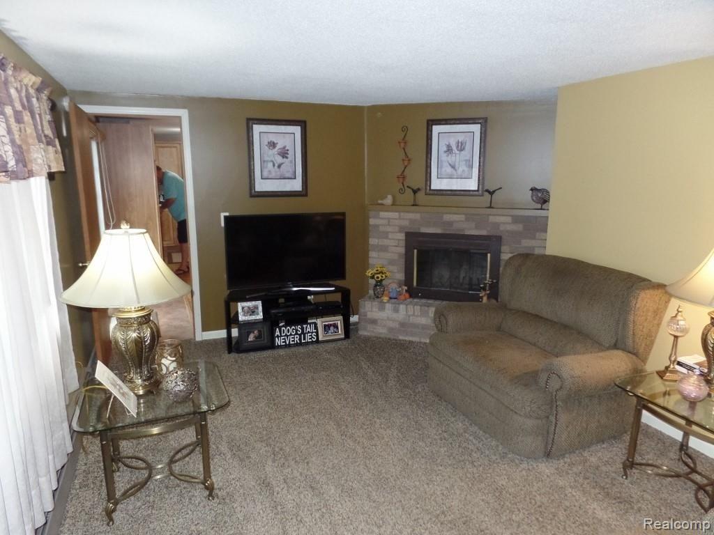 3119 Range Road Port Huron, MI 48060 - Photo 23 of 30 SAM_4918 (1024x768).jpg