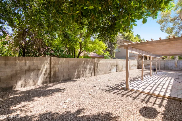 $2,000 | 966 East Morningstar Lane, Tempe, AZ 85283