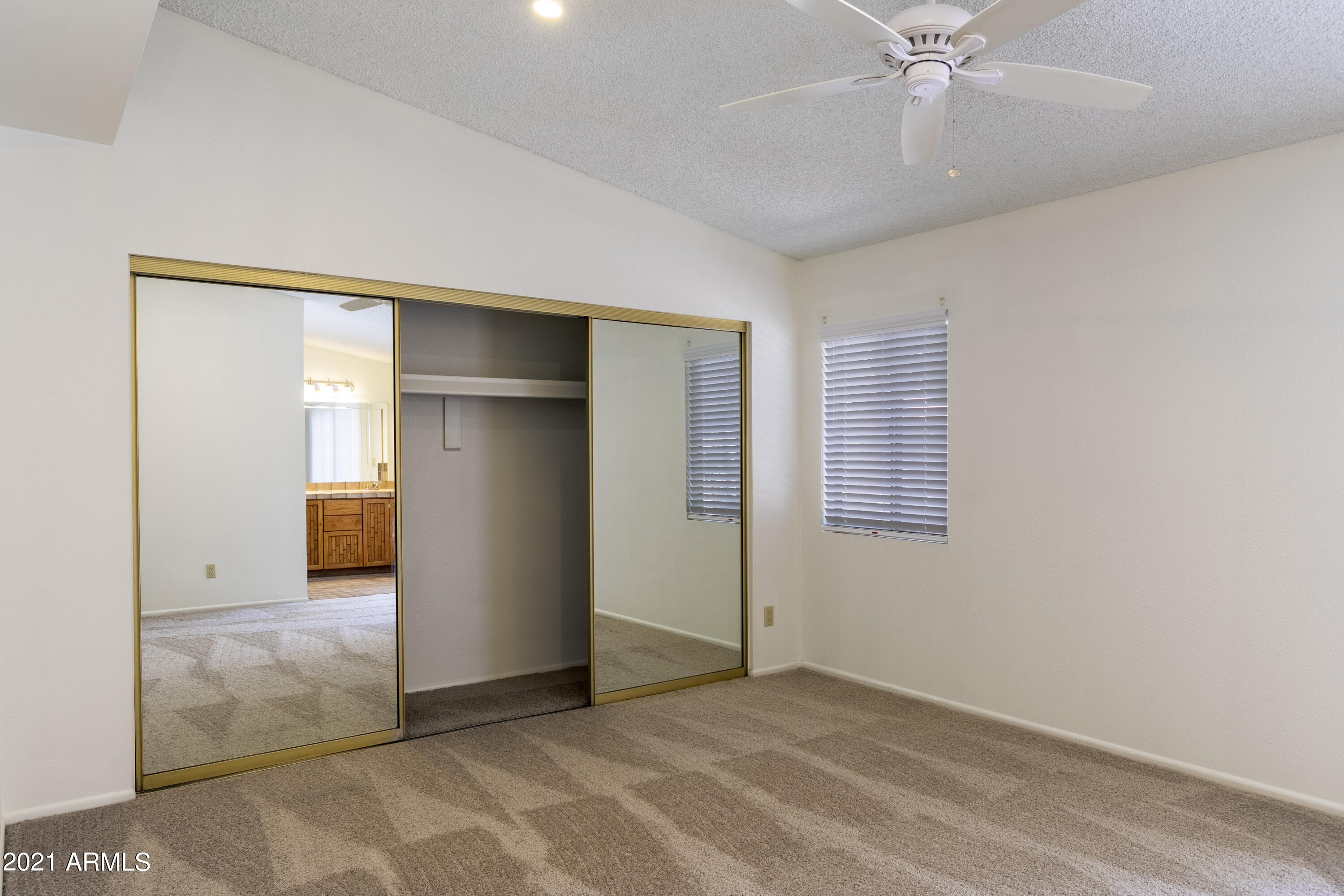 966 East Morningstar Lane Tempe, AZ 85283 - Photo 16 of 27 30 Primary Bedroom