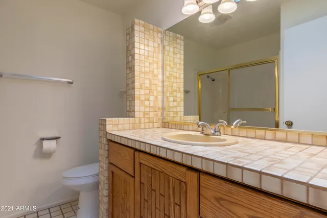 $2,000 | 966 East Morningstar Lane, Tempe, AZ 85283