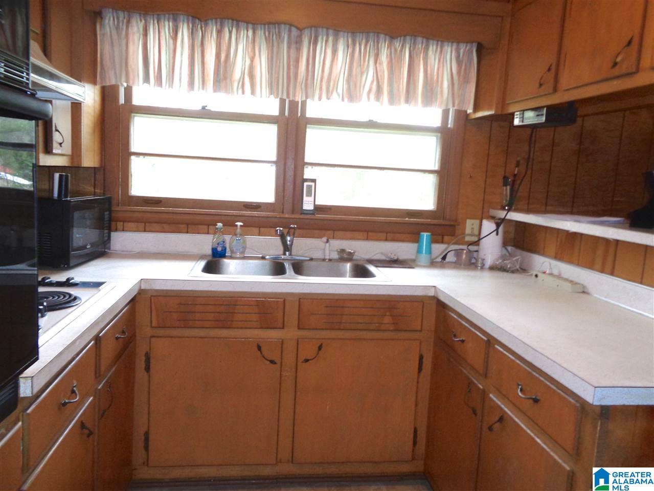 205 West 8th Street Jasper, AL 35501 - Photo 4 of 14