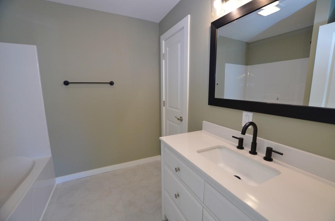 3212 Wooldridge Ferry Road Elizabethtown, KY 42701 - Photo 42 of 76 DSC_0372