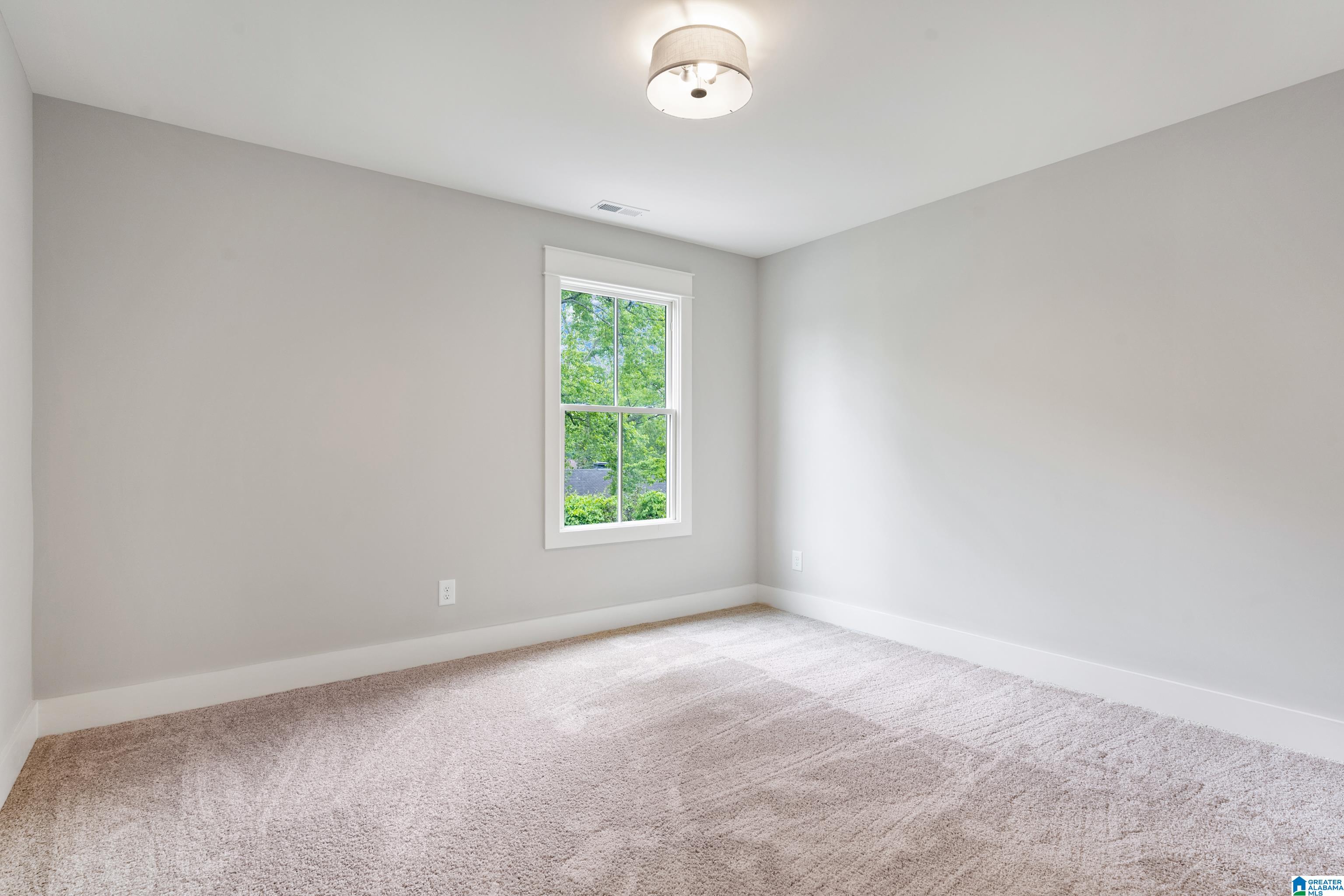 555 Oxmoor Road Birmingham, AL 35209 - Photo 45 of 55