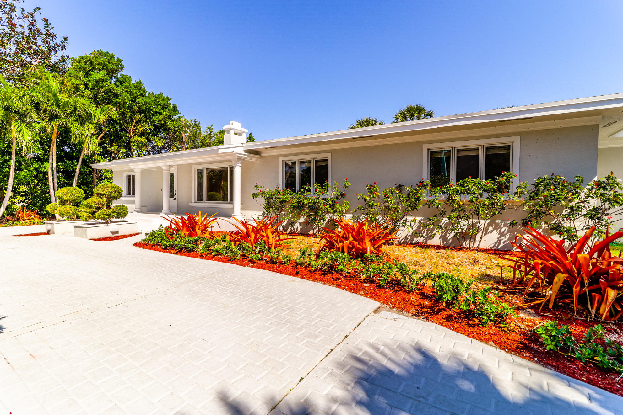 60 East Ocean Avenue Ocean Ridge, FL 33435 - Photo 2 of 45 IMG_8624-HDR