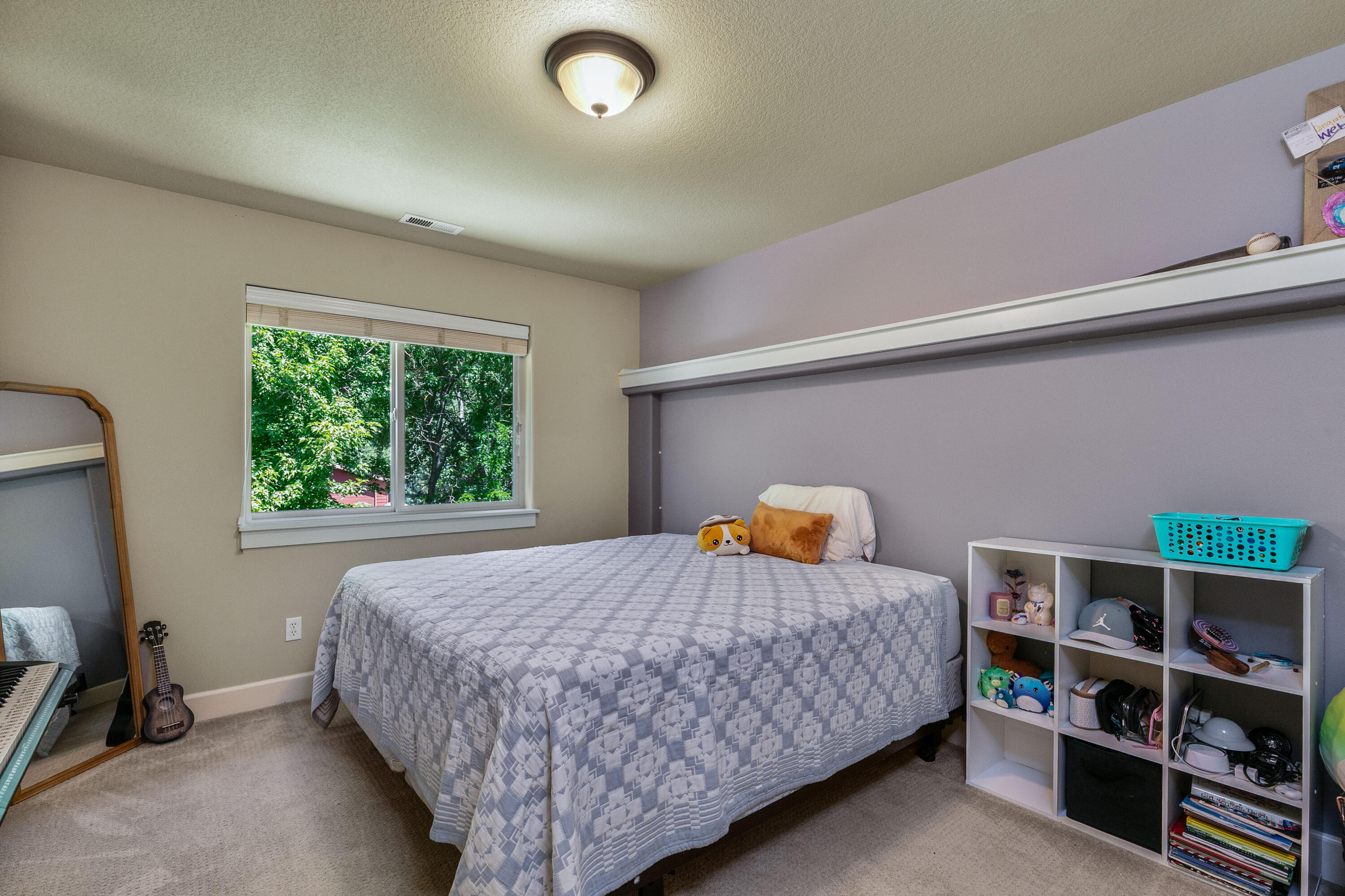 20548 Jacklight Lane Bend, OR 97702 - Photo 18 of 32 18