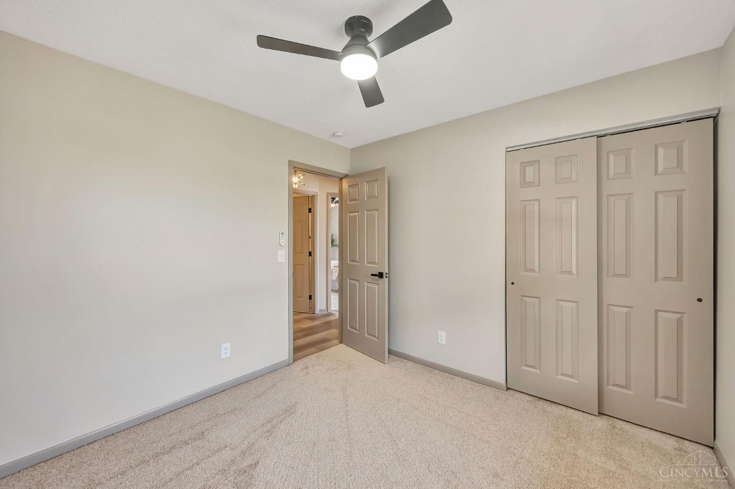10493 West Mill Road Cincinnati, OH 45240 - Photo 20 of 65