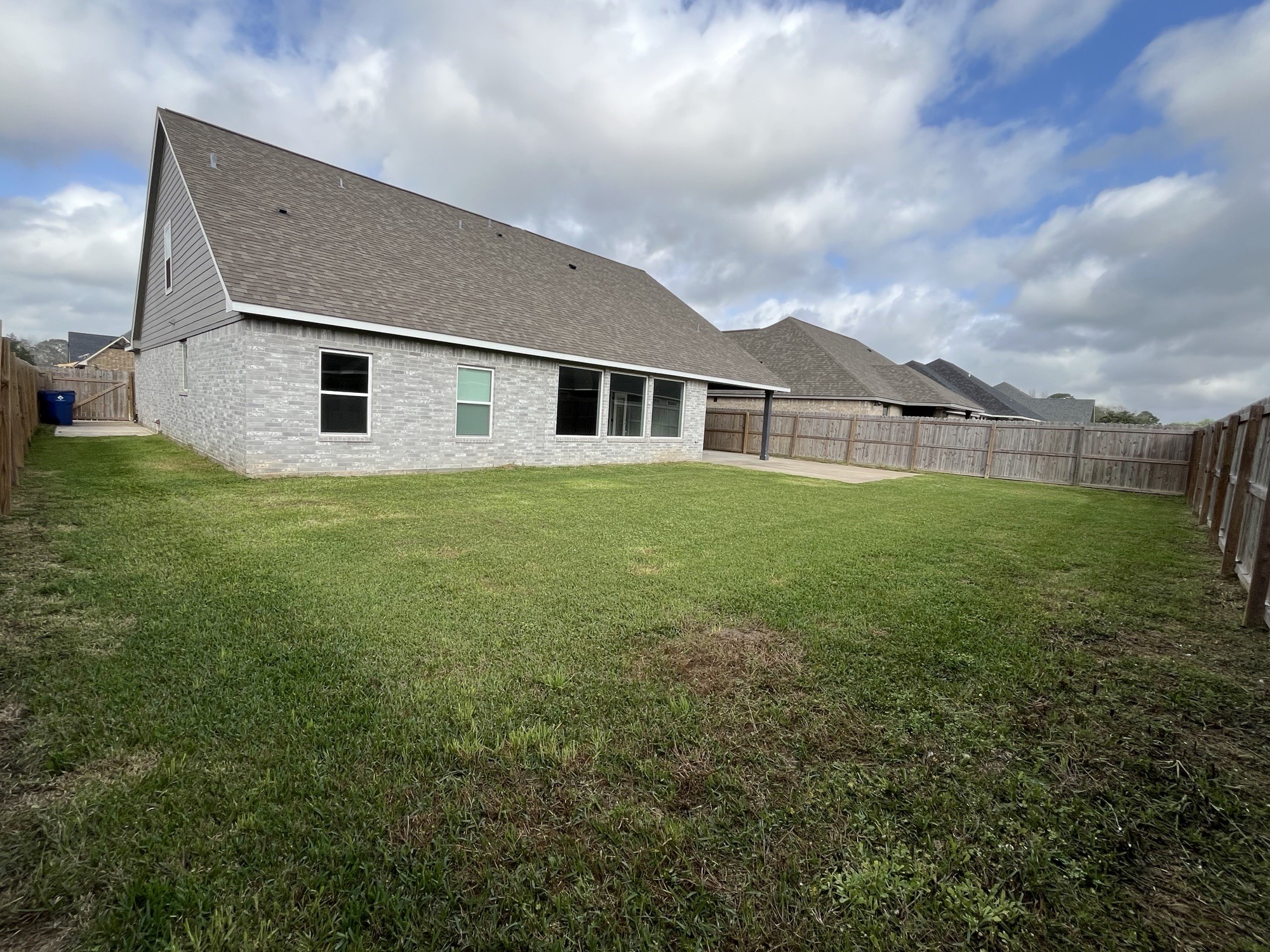 16 Greystone Court Angleton, TX 77515 - Photo 16 of 20