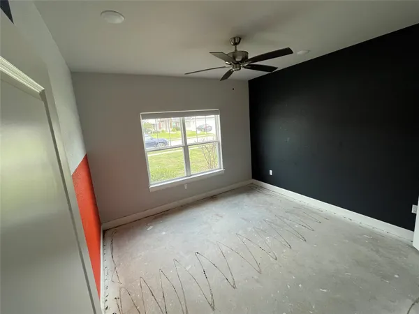 $401,000 | 16 Greystone Court, Angleton, TX 77515