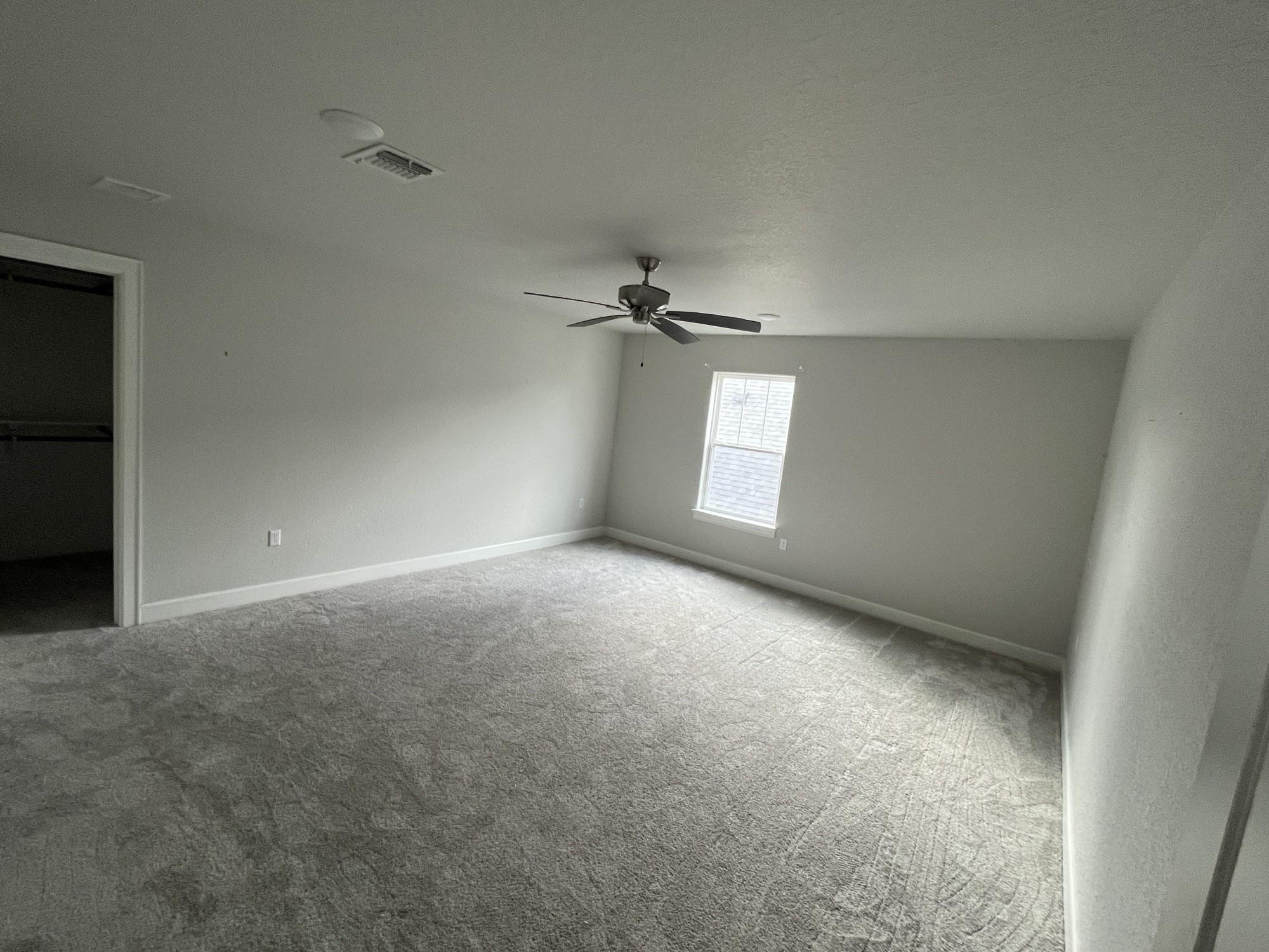16 Greystone Court Angleton, TX 77515 - Photo 8 of 20
