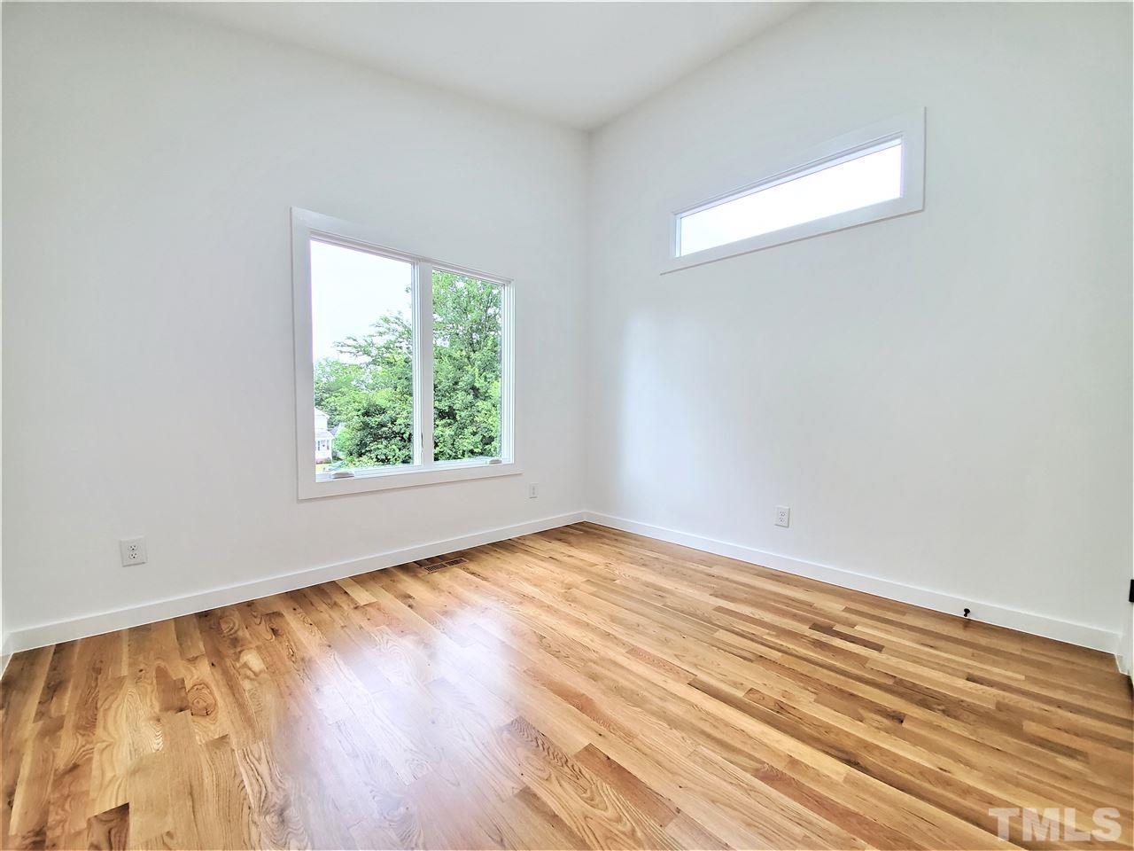 612 Candor Lane Raleigh, NC 27601 - Photo 20 of 28 2nd Floor Bedroom 2