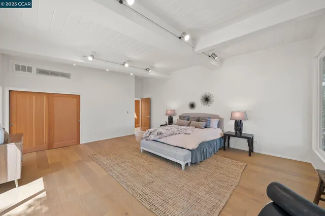 $2,748,000 | 233 Melody Lane, Orinda, CA 94563