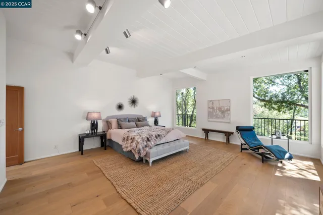 $2,748,000 | 233 Melody Lane, Orinda, CA 94563
