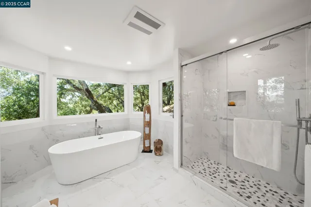 $2,748,000 | 233 Melody Lane, Orinda, CA 94563