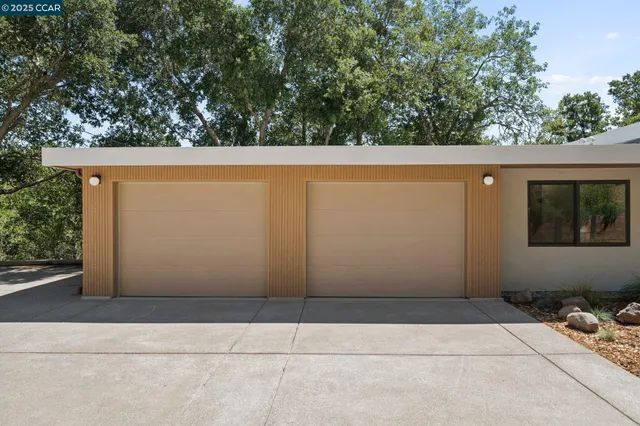 $2,748,000 | 233 Melody Lane, Orinda, CA 94563