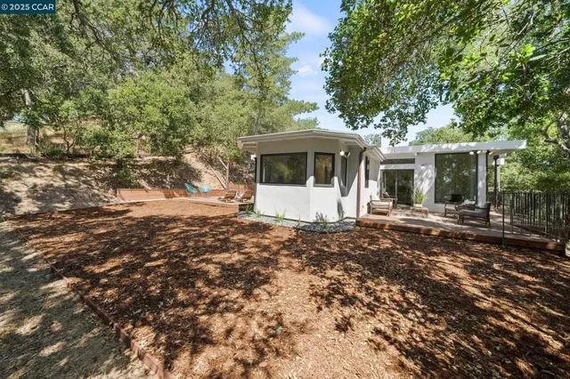 $2,748,000 | 233 Melody Lane, Orinda, CA 94563