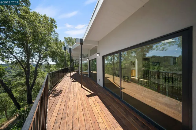 $2,748,000 | 233 Melody Lane, Orinda, CA 94563
