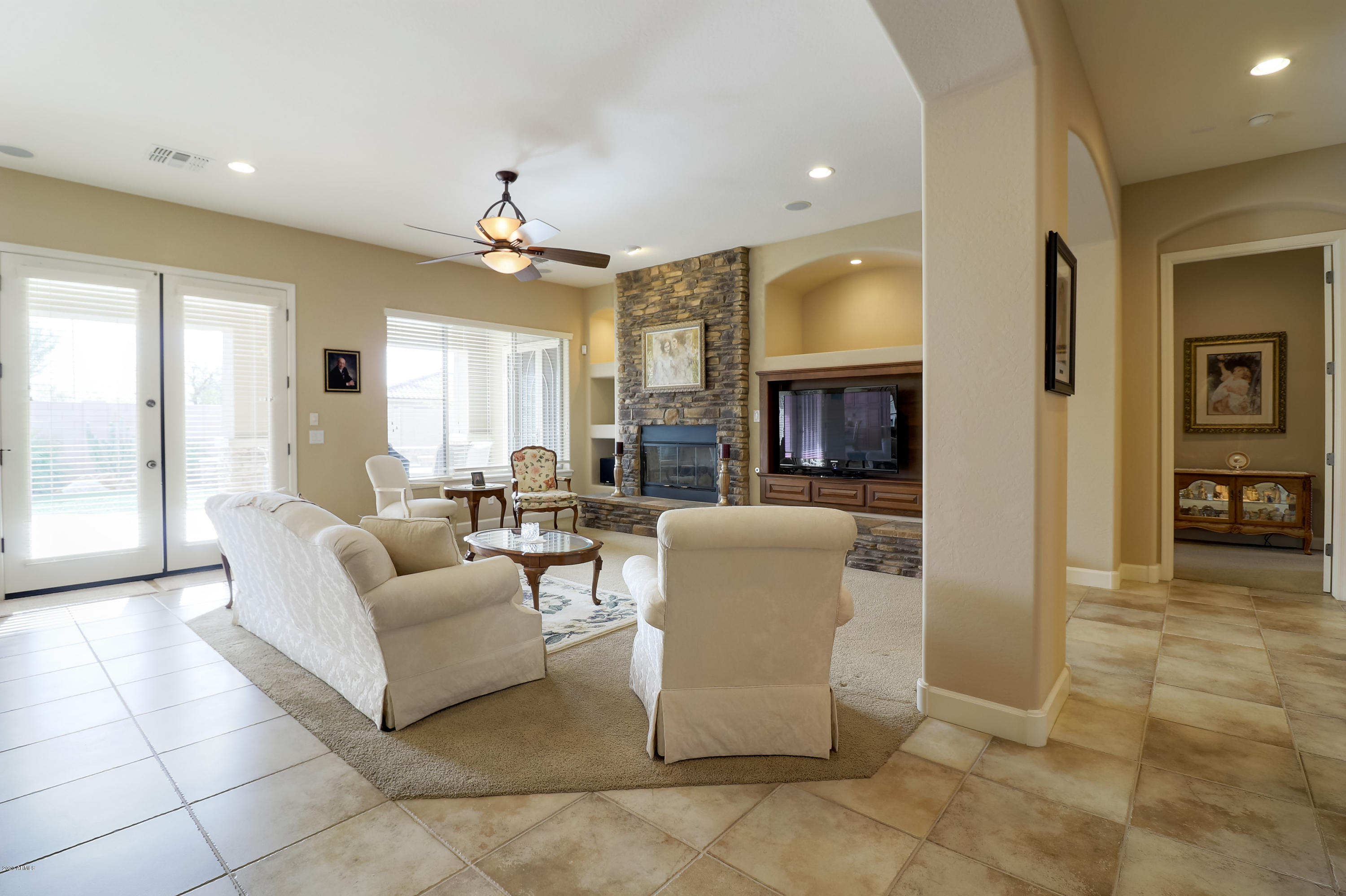 18013 West Narramore Road Goodyear, AZ 85338 - Photo 13 of 54 B (6)