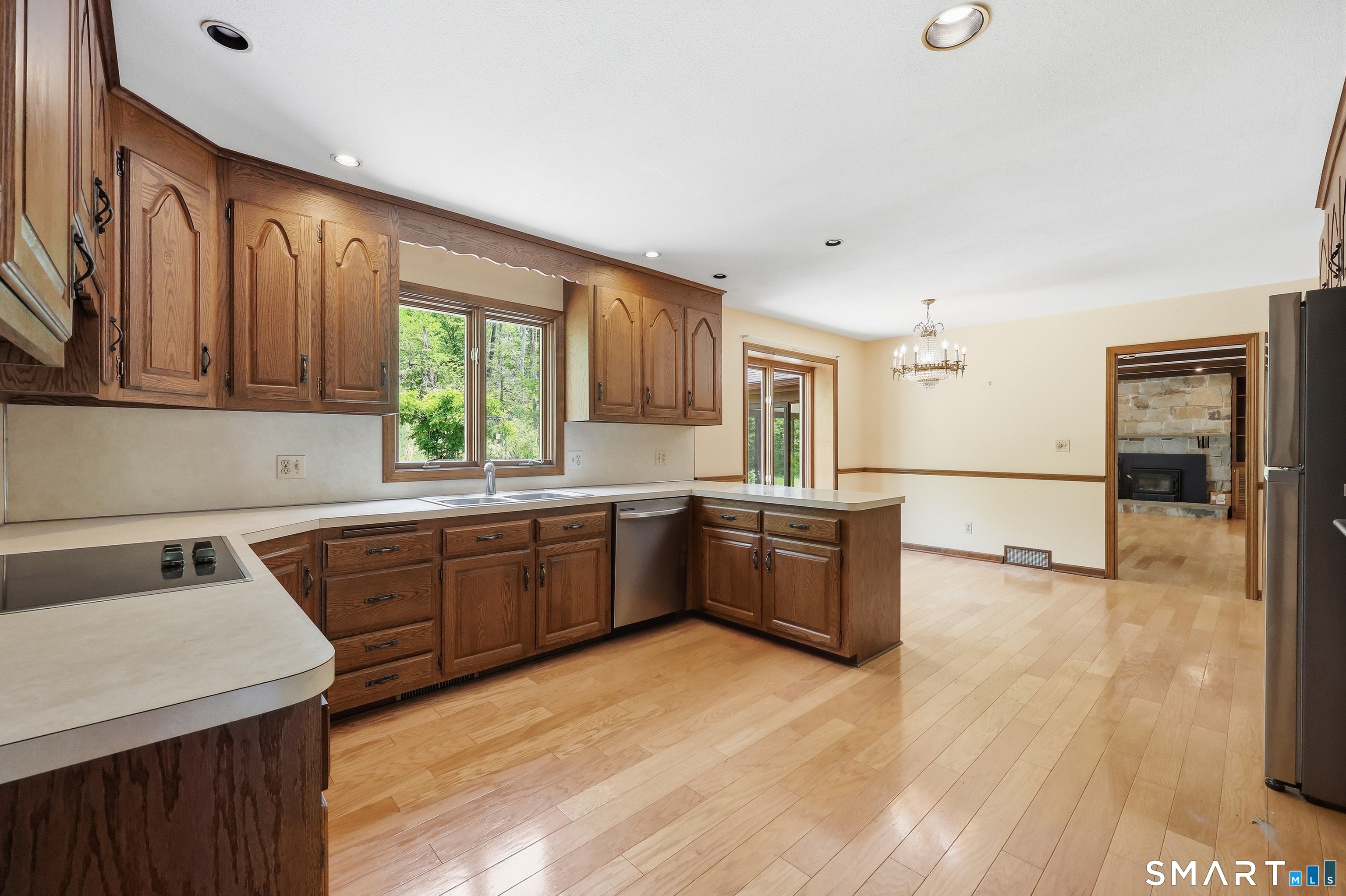 43 Windtree East Torrington, CT 06790 - Photo 12 of 38