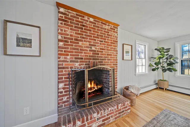 $600,000 | 4 Forest Road, Atkinson, NH 03811