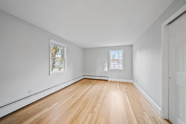 $600,000 | 4 Forest Road, Atkinson, NH 03811