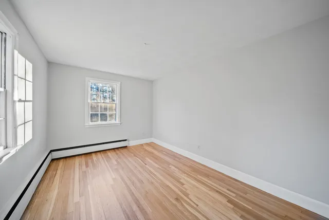 $600,000 | 4 Forest Road, Atkinson, NH 03811