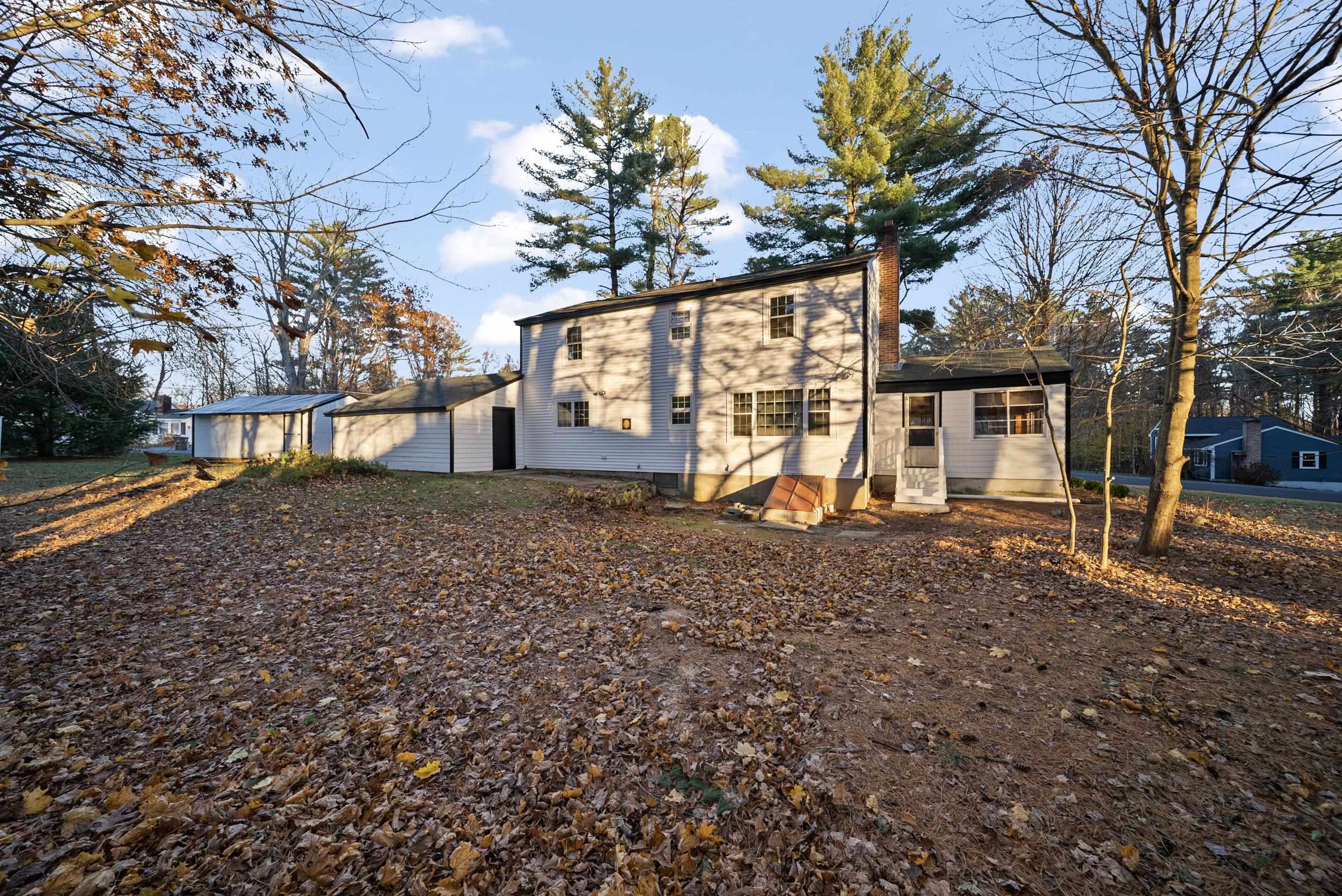 4 Forest Road Atkinson, NH 03811 - Photo 4 of 32