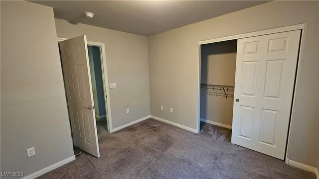 $2,240 | 9844 Kodiak Island Court, Las Vegas, NV 89141
