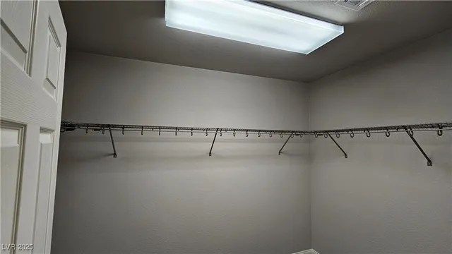 $2,240 | 9844 Kodiak Island Court, Las Vegas, NV 89141