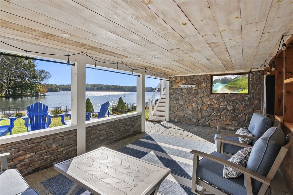 51 Spring Street Lunenburg, MA 01462 - Photo 37 of 42
