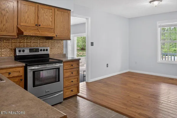 $319,000 | 820 Sand Cut Road, Oneida, TN 37841