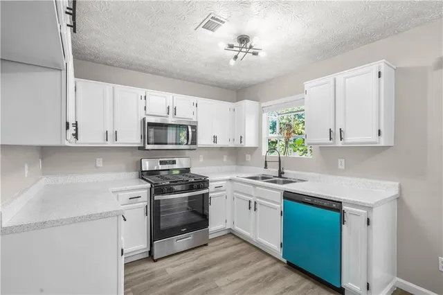 $274,500 | 826 Shore Drive, Lithonia, GA 30058