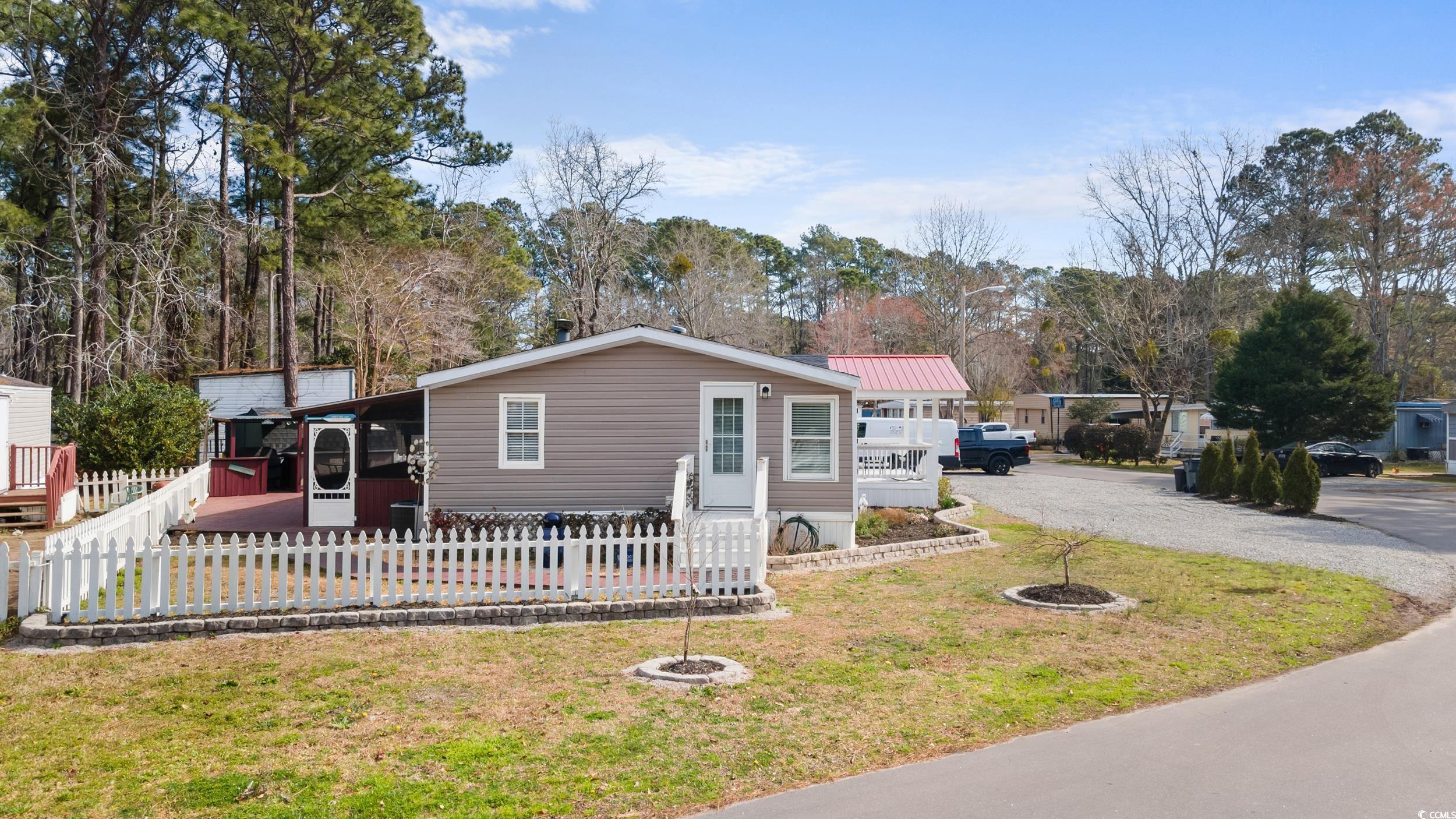 3 Spinnaker Lane Murrells Inlet, SC 29576 - Photo 33 of 40