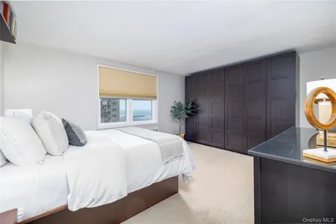 $650,000 | 522 Shore Road, Unit 6C, Long Beach, NY 11561