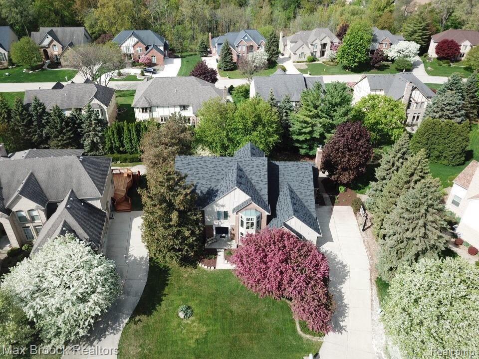 3750 Edinborough Drive Rochester Hills, MI 48306 - Photo 1 of 64