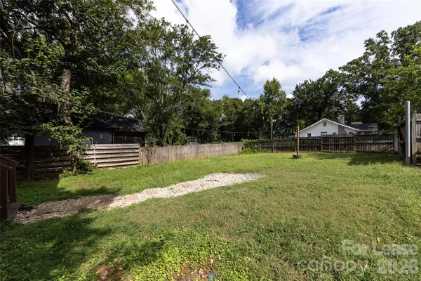$2,950 | 1225 Kennon Street, Charlotte, NC 28205