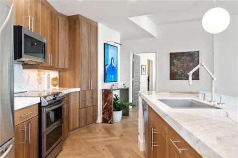 $890,000 | 1080 Peachtree Street Northeast, Unit 2503, Atlanta, GA 30309