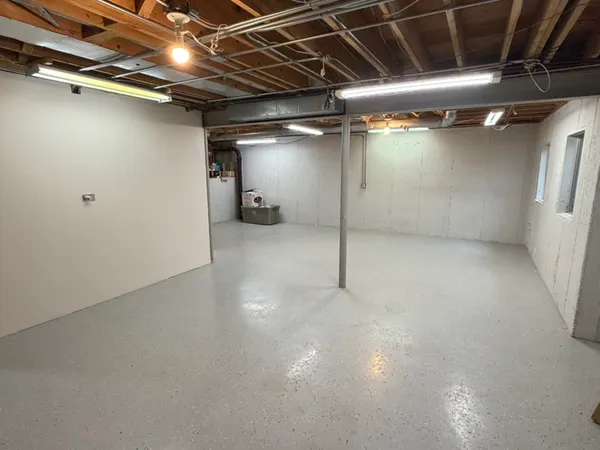 $479,000 | 10709 Hollow Tree Road, Orland Park, IL 60462