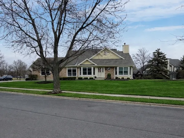 $479,000 | 10709 Hollow Tree Road, Orland Park, IL 60462