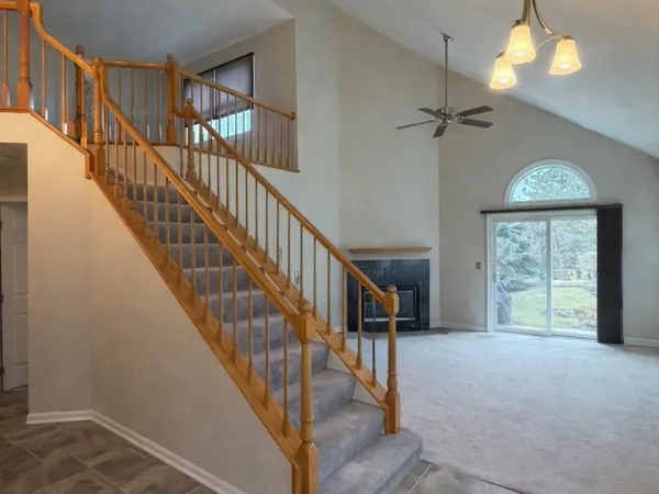 $479,000 | 10709 Hollow Tree Road, Orland Park, IL 60462