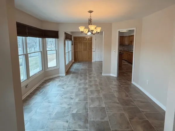 $479,000 | 10709 Hollow Tree Road, Orland Park, IL 60462