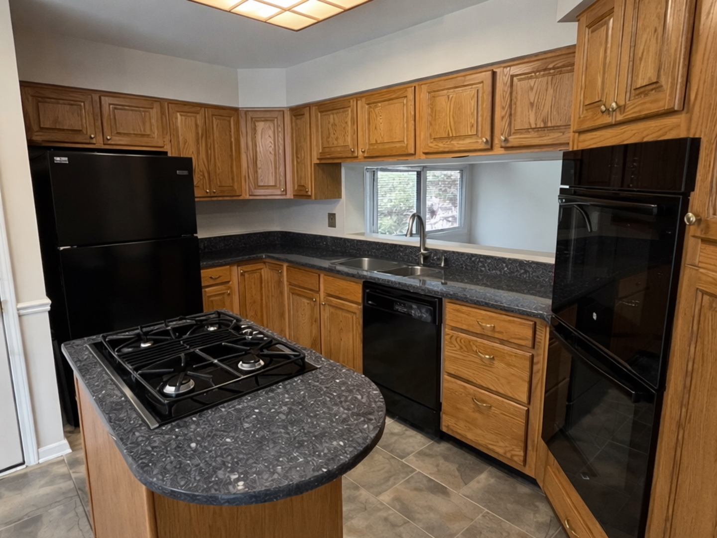 10709 Hollow Tree Road Orland Park, IL 60462 - Photo 8 of 22