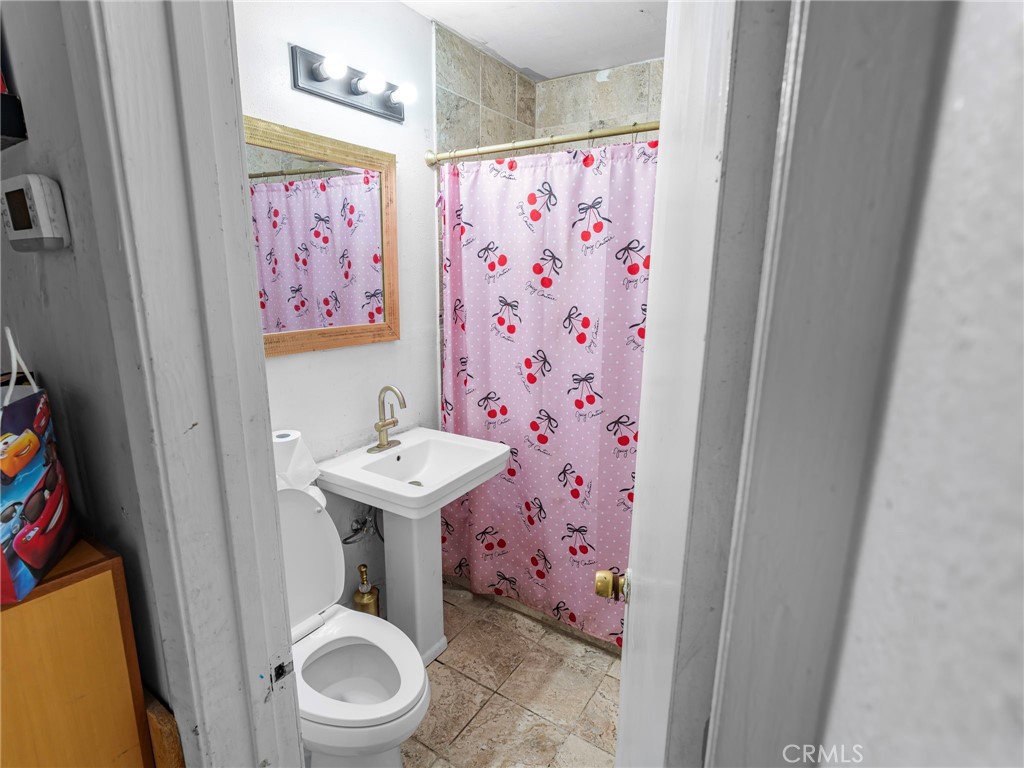 6958 37th Street Riverside, CA 92509 - Photo 14 of 29