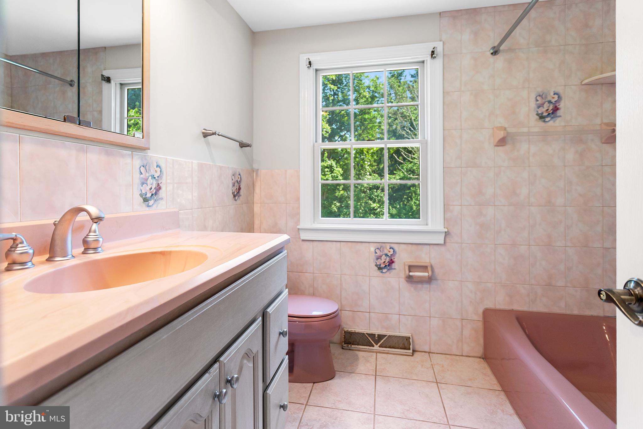 13 Gate View Lane Wayne, PA 19087 - Photo 24 of 34