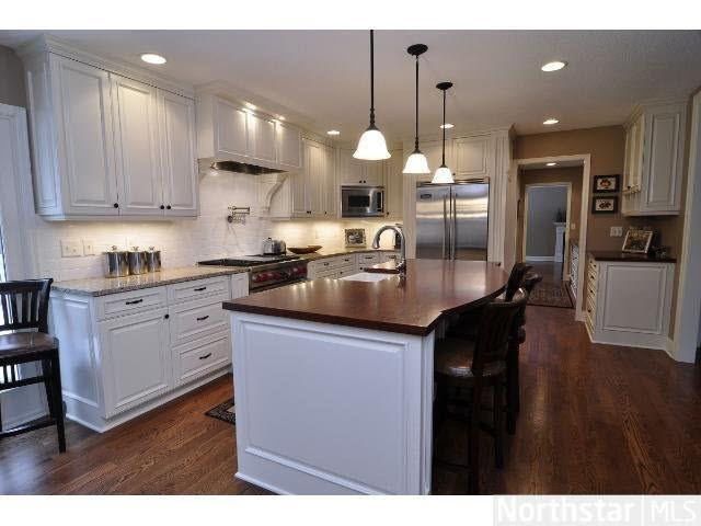 1995 Fox Ridge Road Orono, MN 55356 - Photo 2 of 15