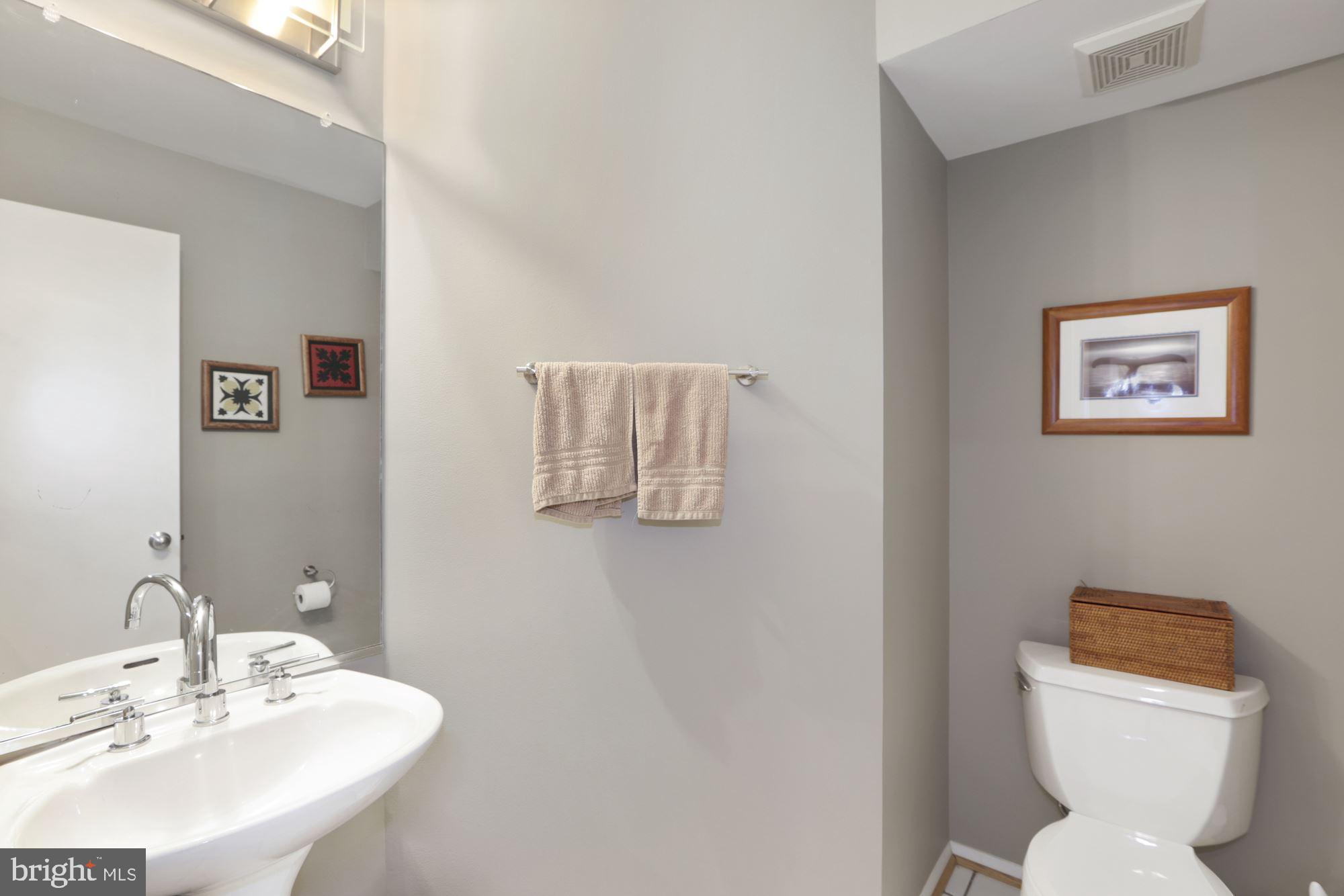 1969 Lakeport Way Reston, VA 20191 - Photo 17 of 32