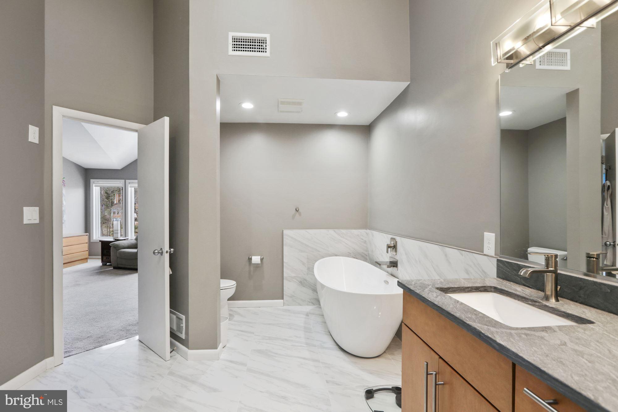1969 Lakeport Way Reston, VA 20191 - Photo 18 of 32